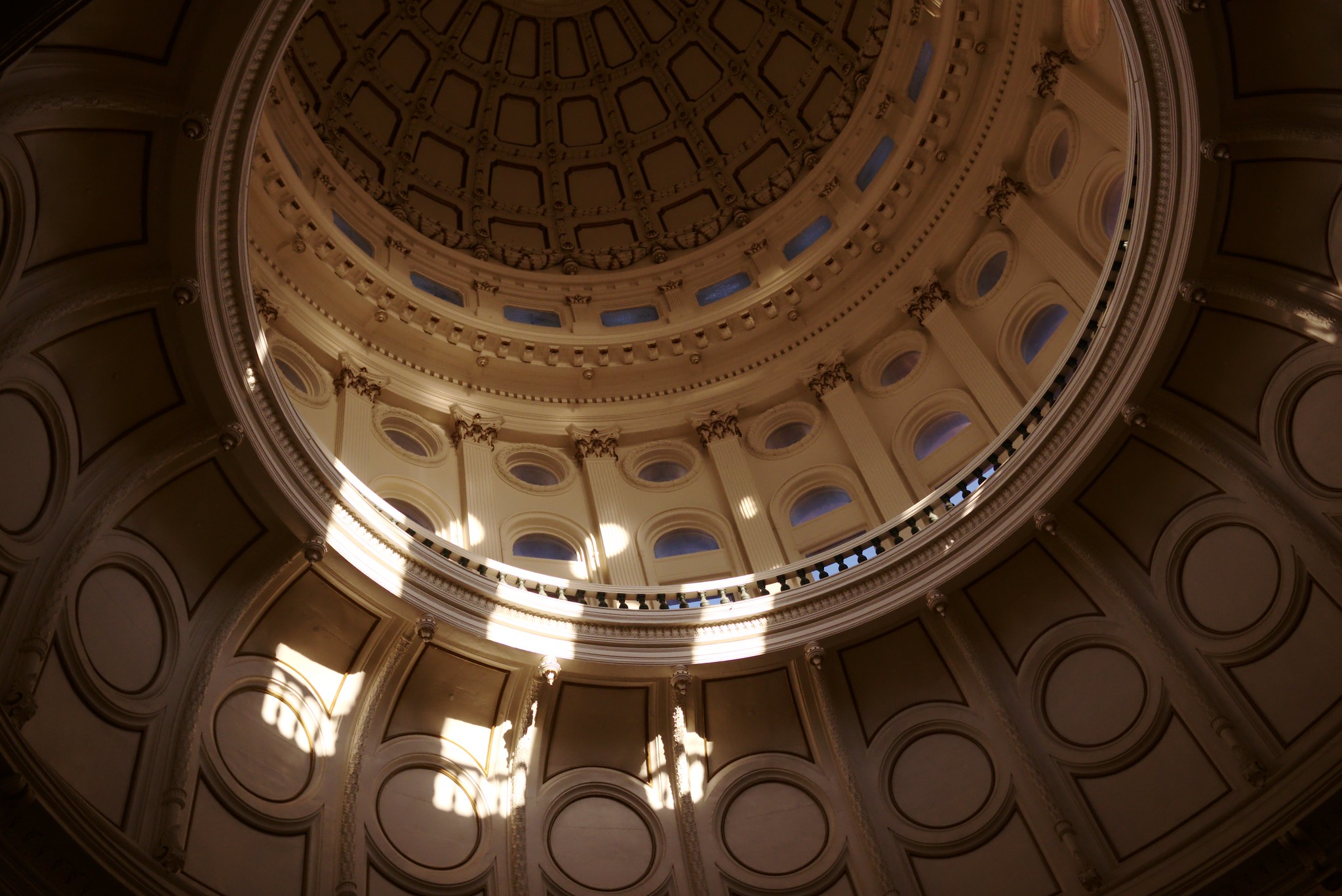 24345035367 b829d30437 k